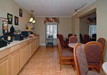 Econo North Lodge